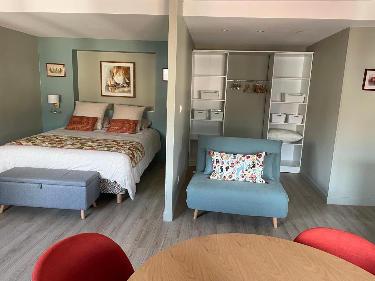 Au Coeur Du Vieux Toulon Au Calme Appartement Renove Climatise Confortable Etage Eleve Avec Ascenseur Proche Parking Et Toutes Commodites Exterior foto