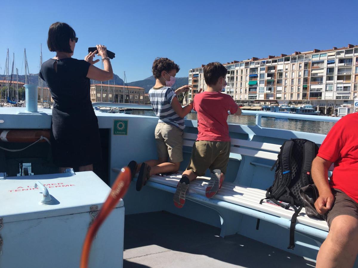 Au Coeur Du Vieux Toulon Au Calme Appartement Renove Climatise Confortable Etage Eleve Avec Ascenseur Proche Parking Et Toutes Commodites Exterior foto